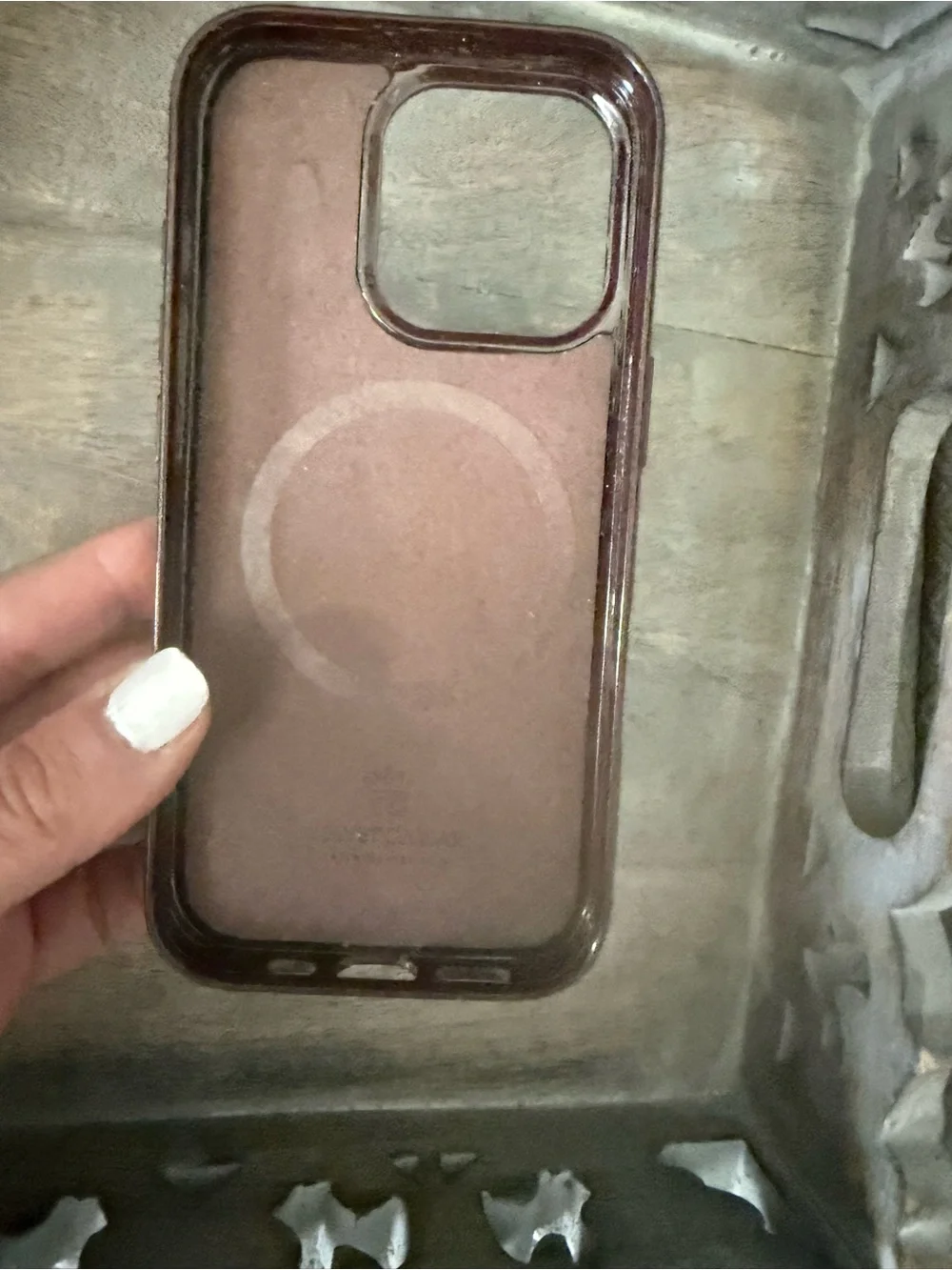 Velvet Caviar IPhone 16 Pro It Girl Leopard